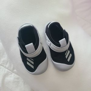 Adidas sandals for infant brand new